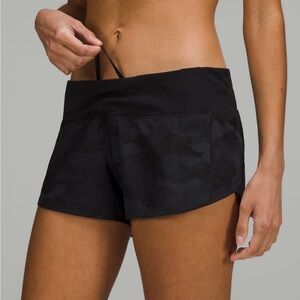 Lululemon Deep Coal/Black Camo Speed Up Low Rise Lined Short 2.5"